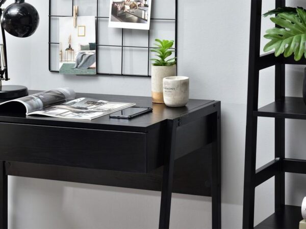 Íróasztalok és polcok NORS fiókos íróasztal, fekete 7